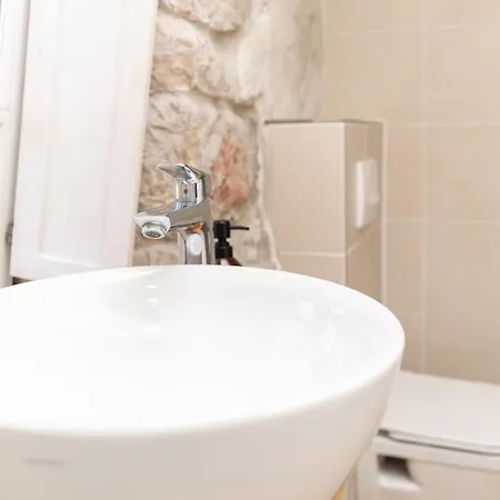 Koraceva Kuca Gæstehus Gruda